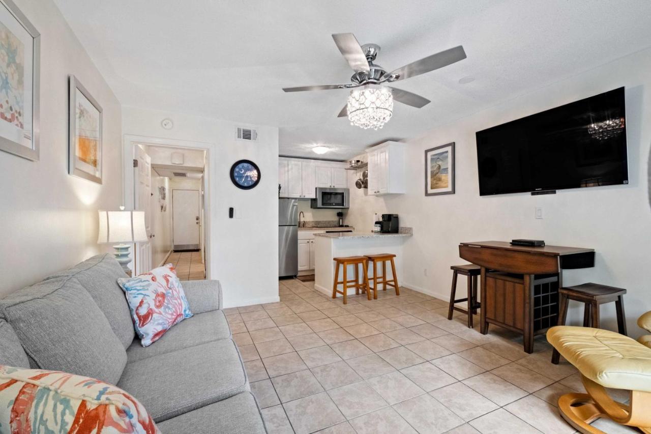 Walk To Beach Resort Condo In Hilton Head! 힐튼 헤드 아일랜드 외부 사진